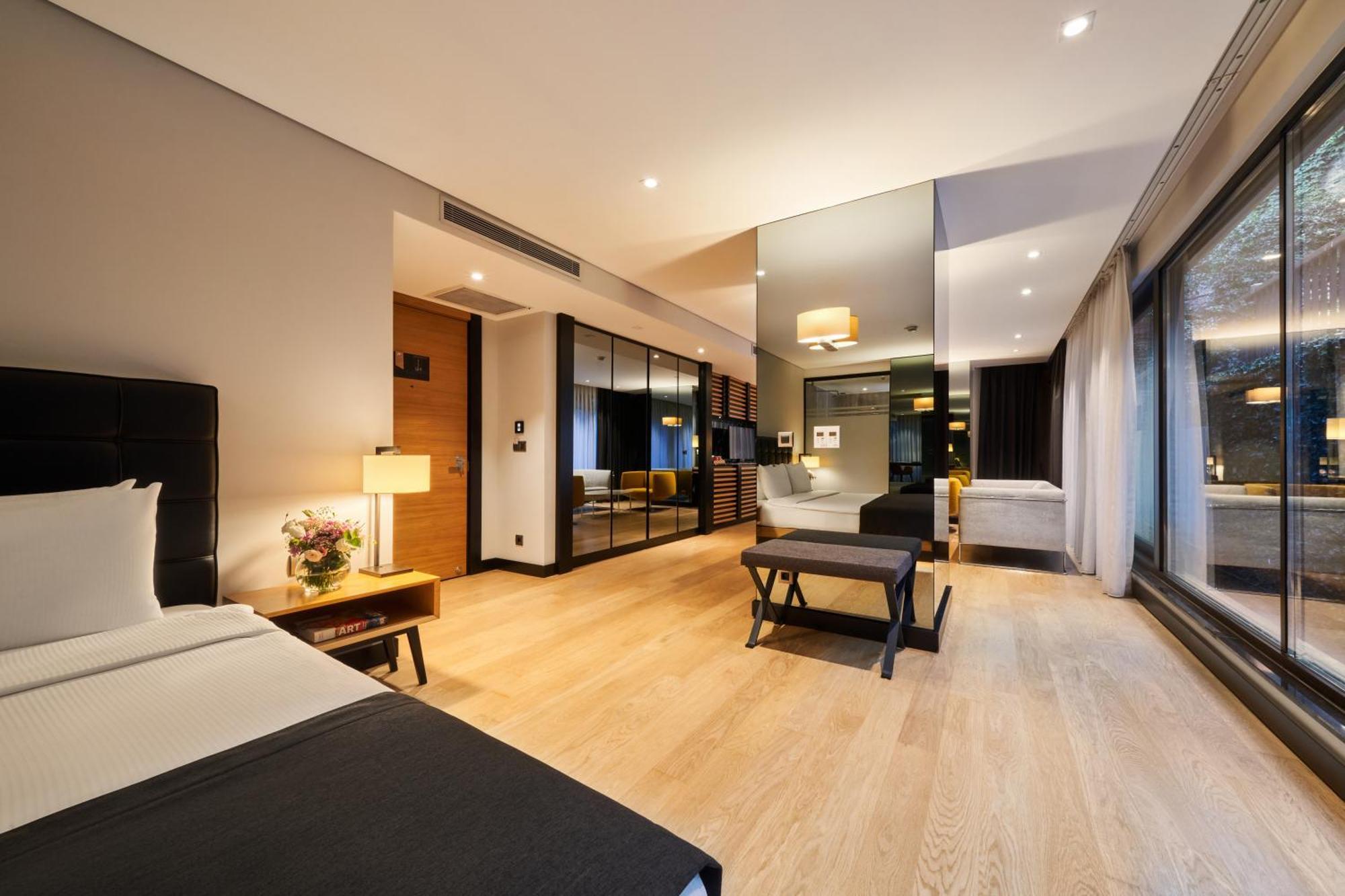 Metropolitan Hotels Bosphorus - Special Category Istanbul Exterior foto