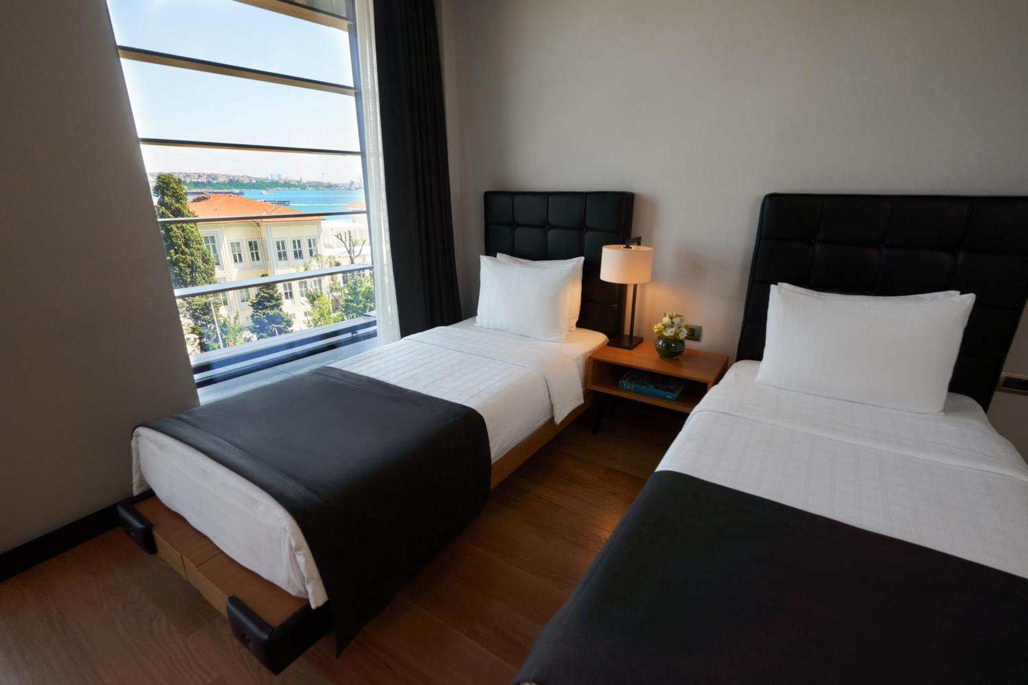 Metropolitan Hotels Bosphorus - Special Category Istanbul Exterior foto